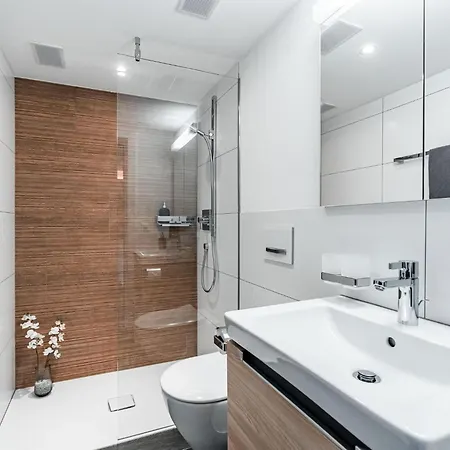 Kusi's Ranch Studio Nr- 1 Allalinhorn By Interhome * Saas-Fee